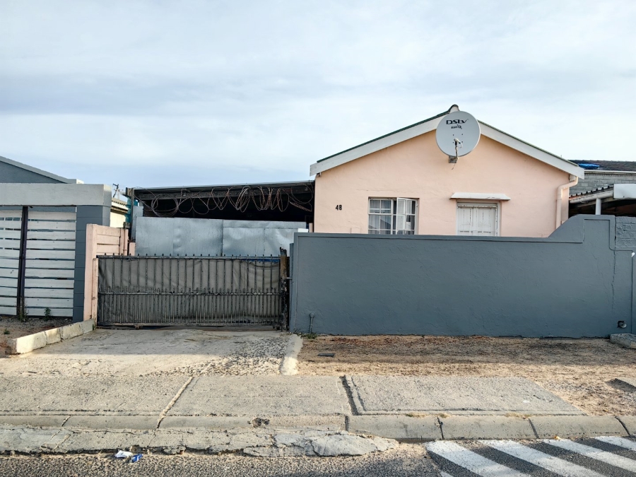 2 Bedroom Property for Sale in Eastridge Western Cape